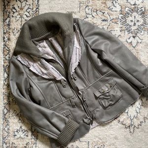 Warm, gray jacket